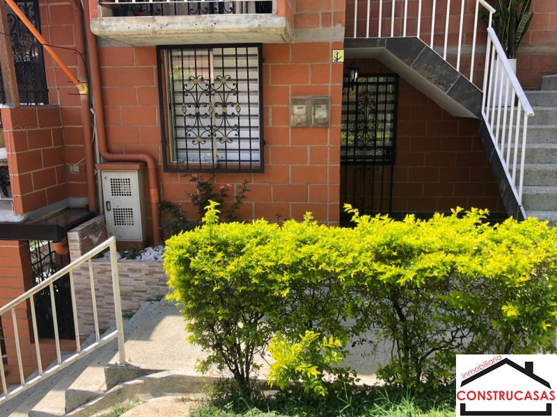 Casa en Venta en Robledo Pajarito