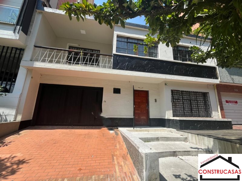 Casa en Arriendo en Laureles