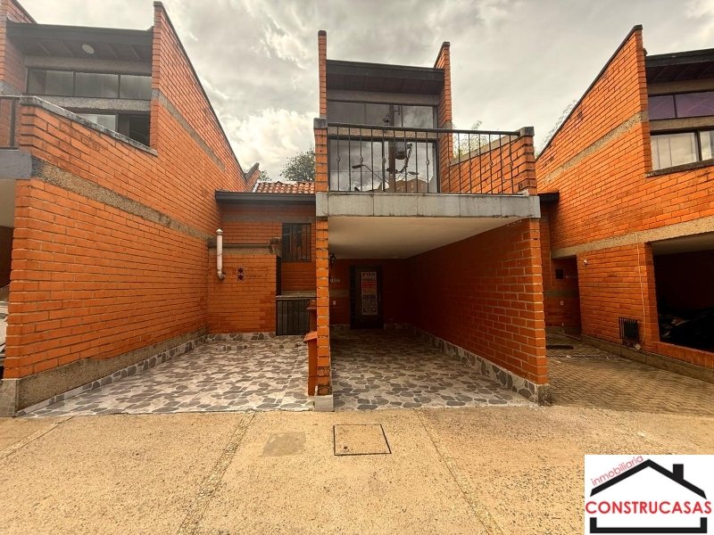 Casa en Arriendo en Belen Loma De Los Bernal