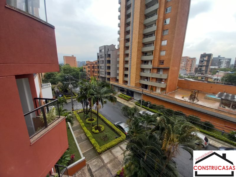 Apartamento en Arriendo en Laureles